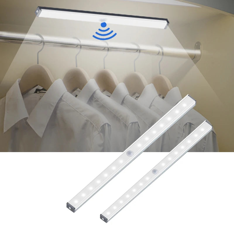 Luce LED Sotto Pensile con Sensore di Movimento - Lampada Ricaricabile USB-C
