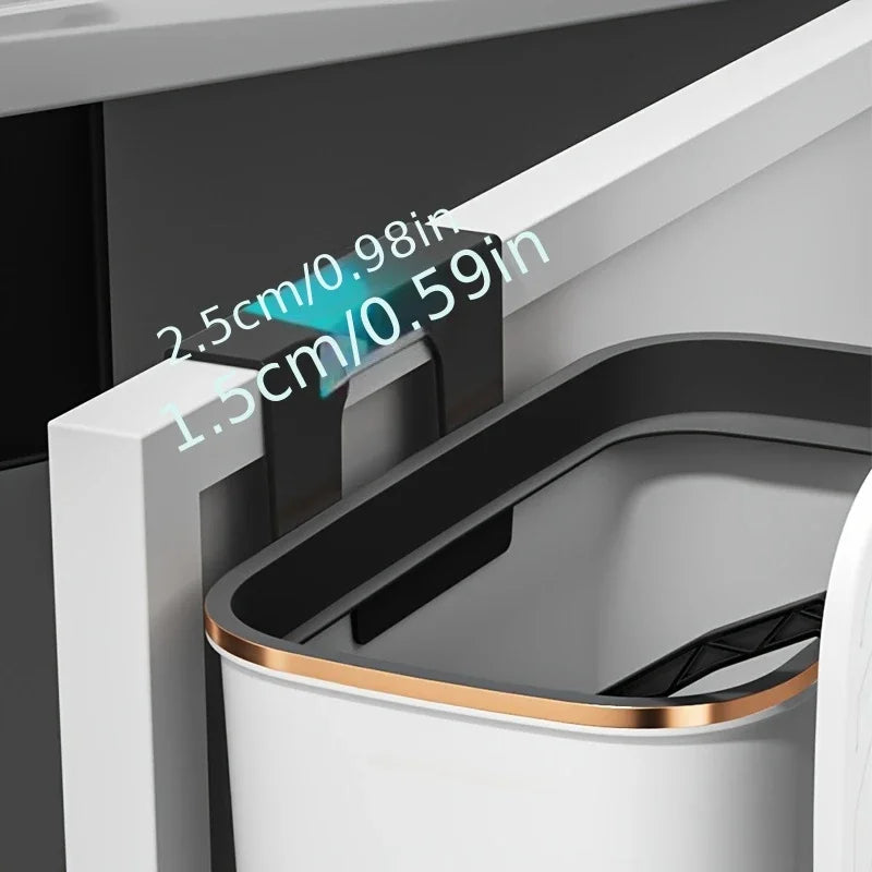 Pattumiera Sospesa Design Elegante con Coperchio